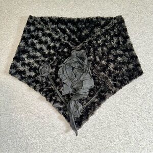 Vtg Y2K Black Faux Fur Triangle Scarf Rose Applique Neck Warmer Cowl 16”